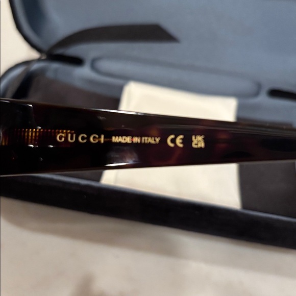 Gucci GG0896S Sunglasses - Havana Tortoise with hard & soft case new ? main image 4